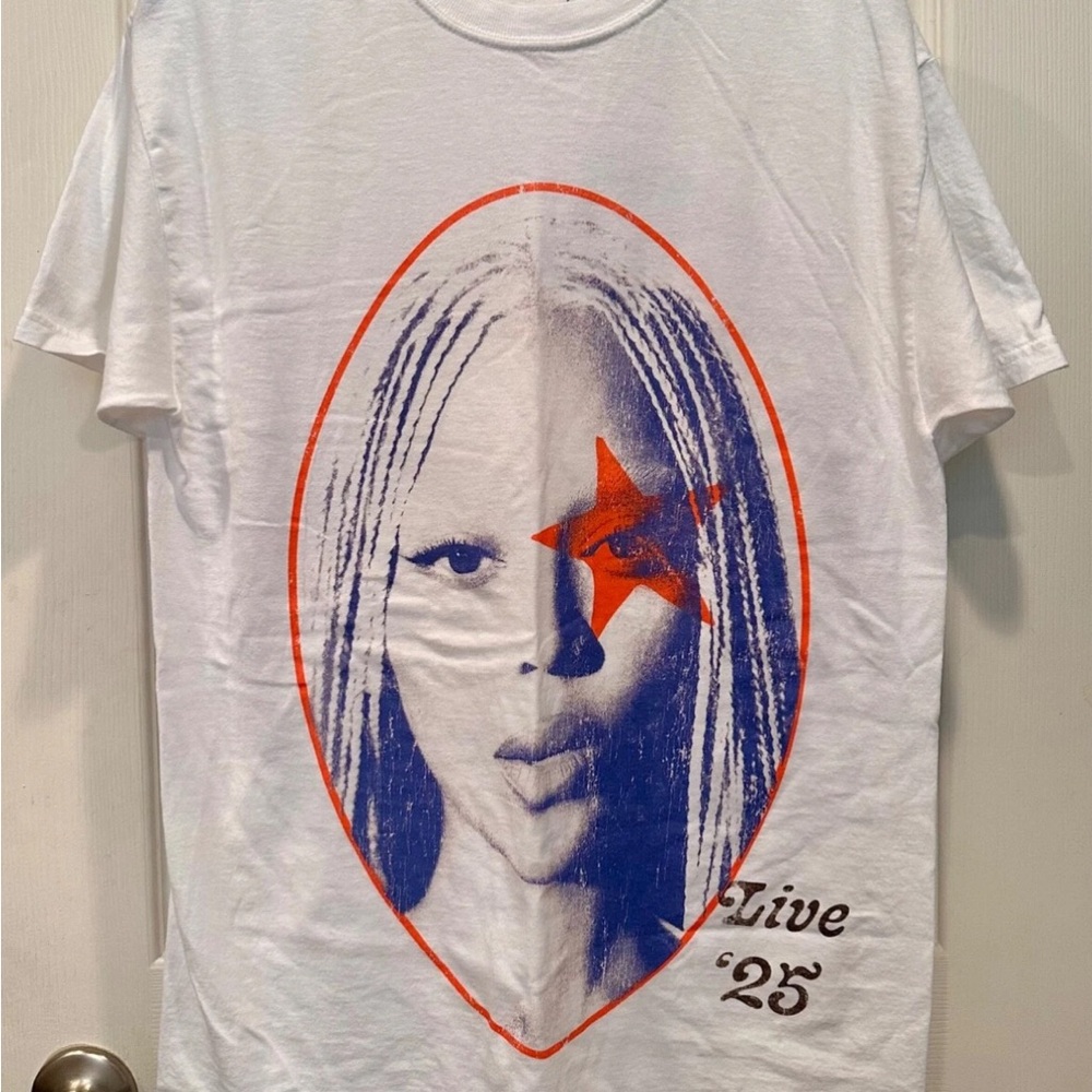 Beyoncé Cowboy Carter Tour Shirt Adult Small , Bag + Wristband